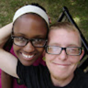 Meet your Posher, Leslie